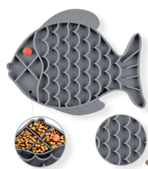 COMEDERO ALFOMBRA EN FORMA DE PESCADO